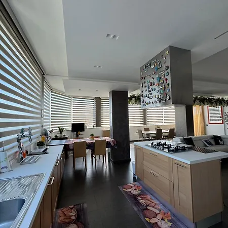 The Pool & Relax * Bari